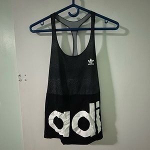 Adidas US S black workout tank top